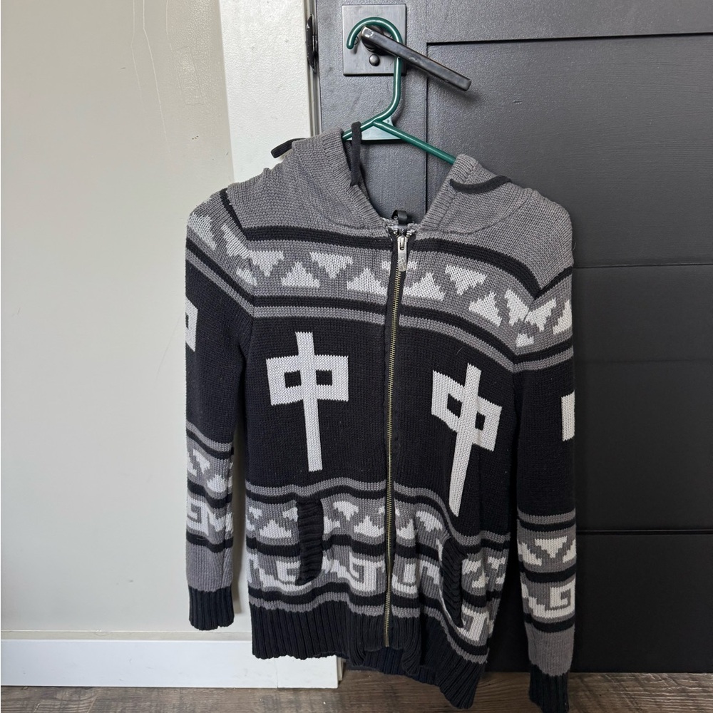 Stylish Hooded Cardigan with Cross Pattern